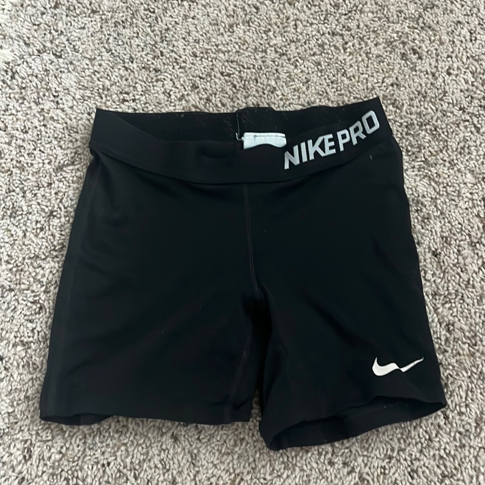 black nike pros